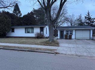 709 Prentice St, Stevens Point, WI 54481