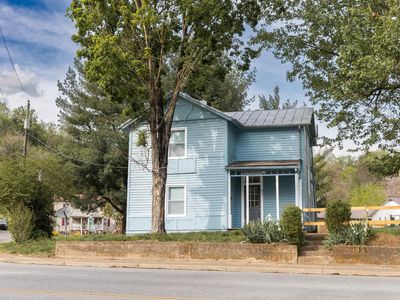 825 W 29th St, Buena Vista, VA, 24416