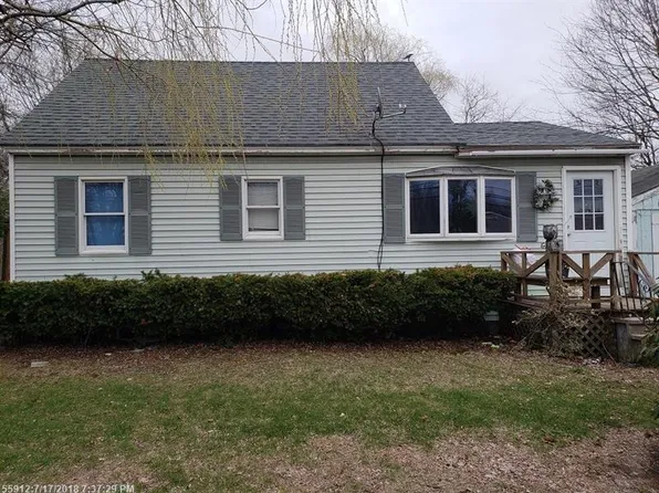 622 Washington St N, Auburn, ME 04210