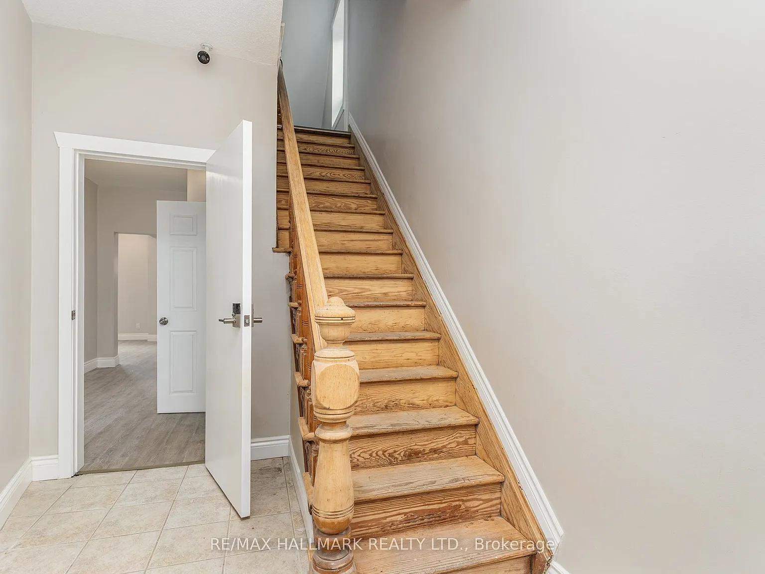 2 bed, $1,850 — Photo 3