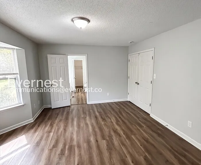 9601 Marshbrooke Rd — Photo 17