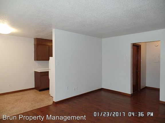 2nd image of 2720 Holbrook Dr APT 1