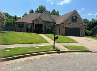 207 Shady Lane Cv W, Hernando, MS 38632