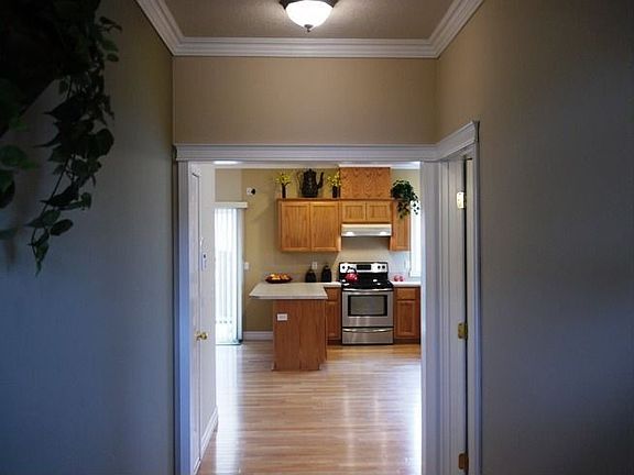 Inviting Foyer with Crown Molding