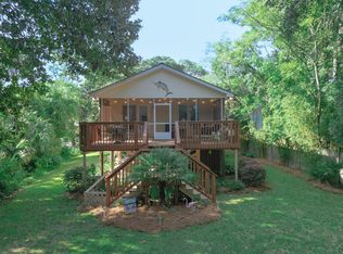 311 E Huron Ave, Folly Beach, SC 29439