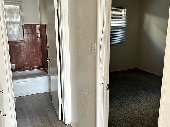 5th image of 1735 N Redondo Ave #9