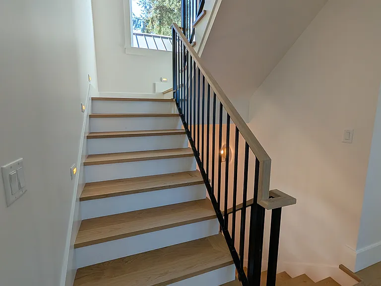 3957 W Barrett Ln — Photo 13
