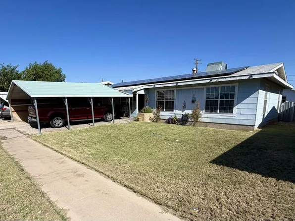 136 Jackson St, Kermit, TX 79745