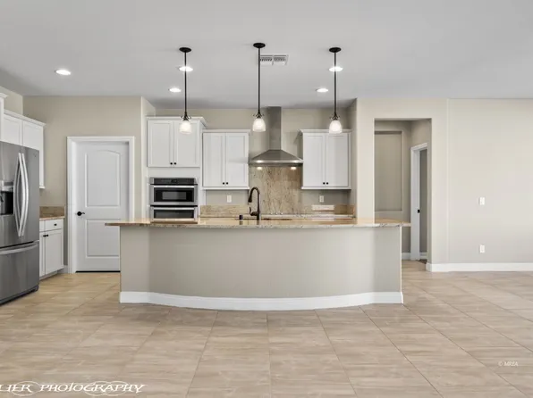 945 Dutch Oven Ln, Mesquite, NV 89034