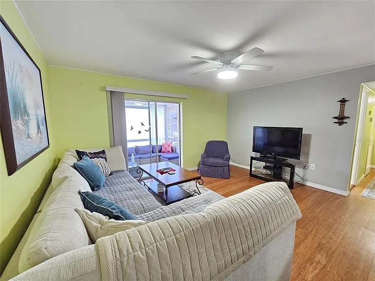 5896 Palm Ln #C27 — Photo 8
