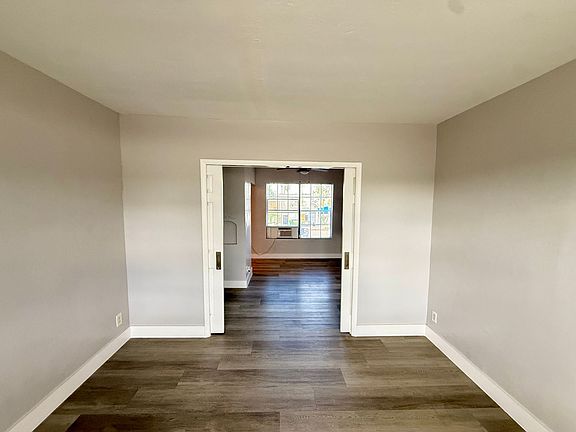 2nd image of 6940 Bay Dr APT 7