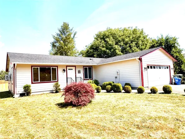 1258 SW Sylvenus Street, Chehalis, WA 98532