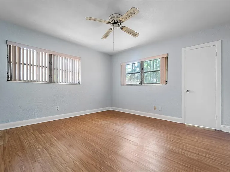 2505 E 19th Ave — Photo 15