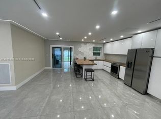 11805 SW 169th St #1, Miami, FL 33177