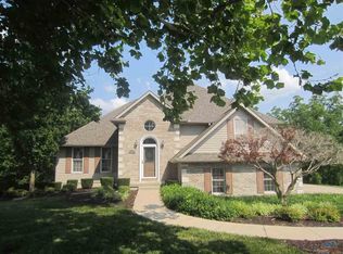 1008 Deer Creek Cir, Clinton, MO 64735