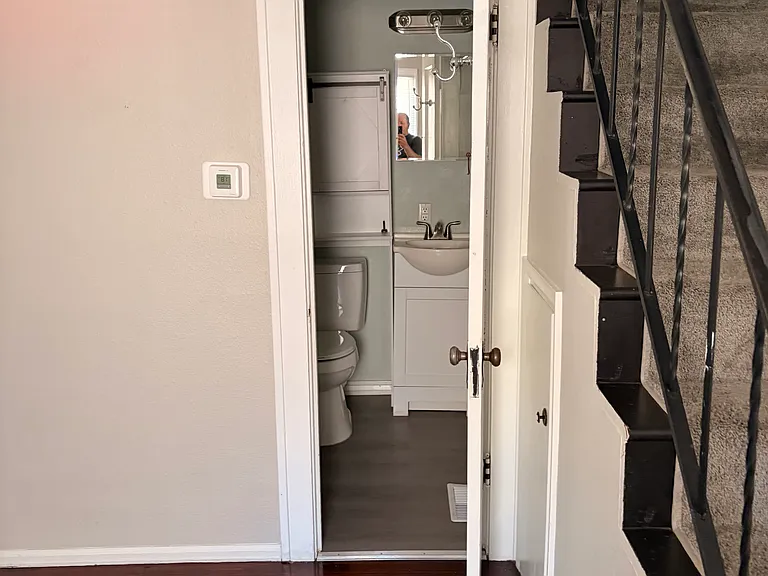 628 Polk St — Photo 12