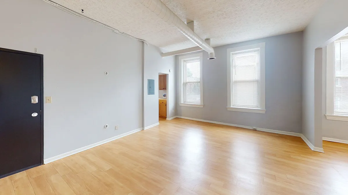 Building Photo - 1506 William Howard Taft Rd #6