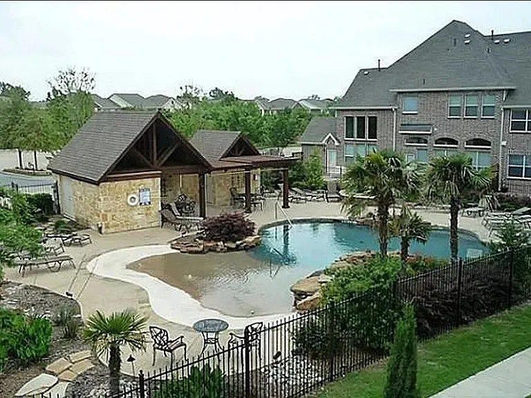 2984 Sicily Way — Photo 2