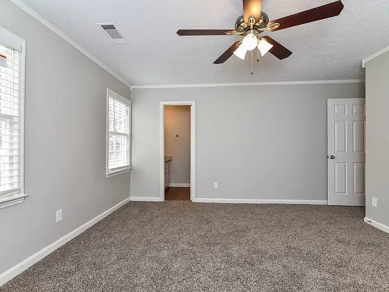 490 Radio Ct — Photo 11