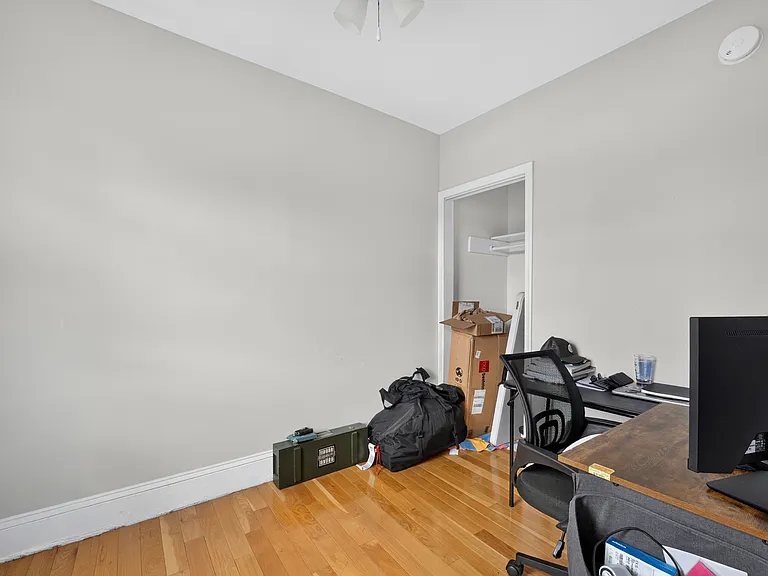 640 Park Ave #3 — Photo 18