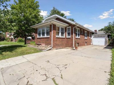 1521 N Court St, Rockford, IL, 61103