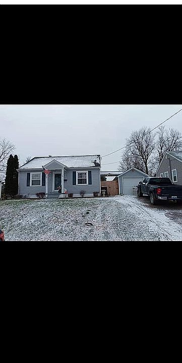 1st image of 219 N Mantle Ave