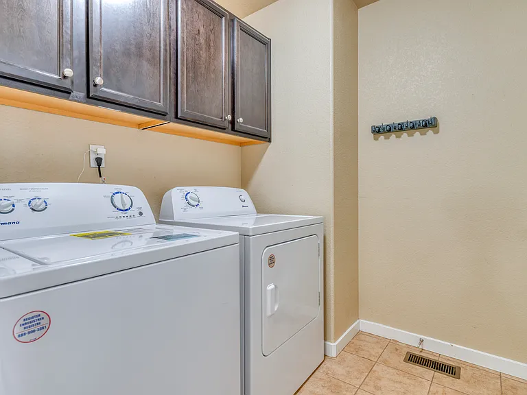 7726 Dutch Loop — Photo 31