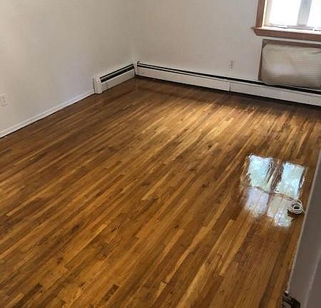 5th image of 6115 171st St #2