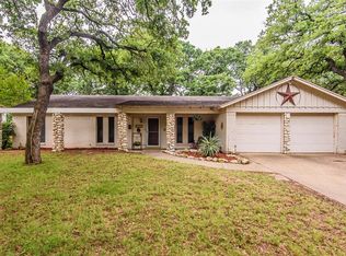 7332 Madeira Dr, Fort Worth, TX 76112