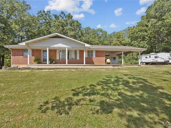 10404 Bust Dr, Potosi, MO 63664
