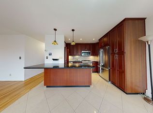 383 Court St APT 3, Brooklyn, NY 11231