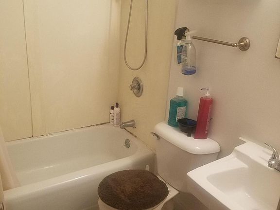 5th image of 3080 Dorris Ave