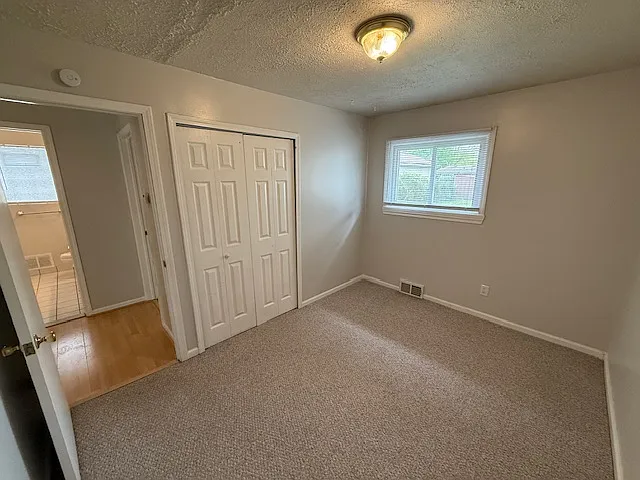 35633 Seville St — Photo 5
