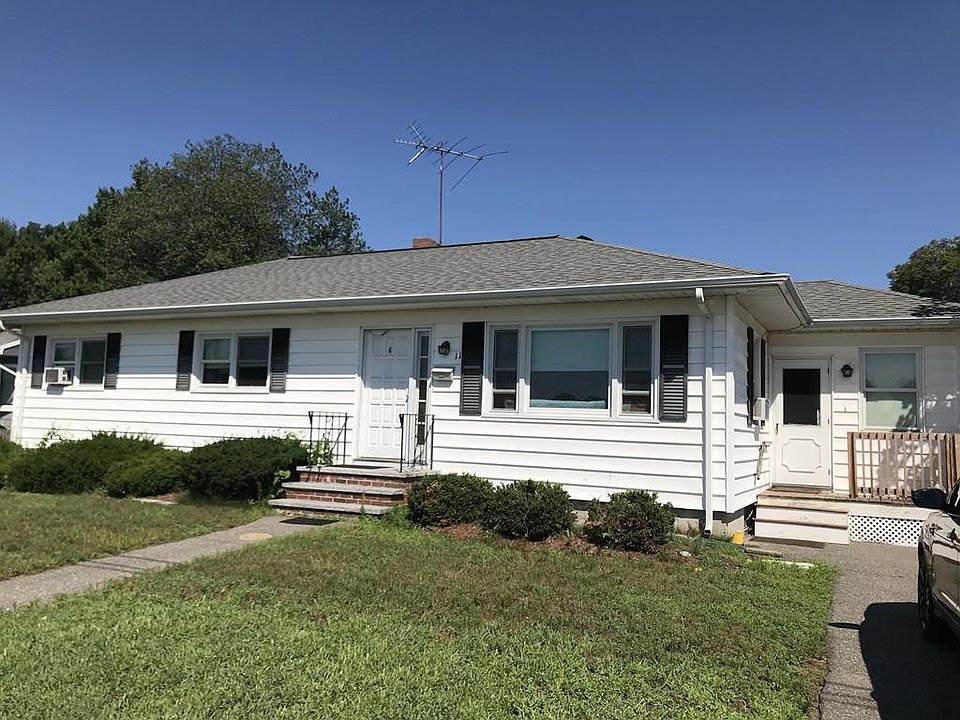1st image of 11 Glenwood Dr