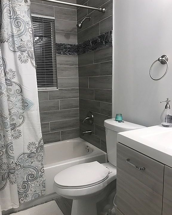 Remodeled stone tub surround