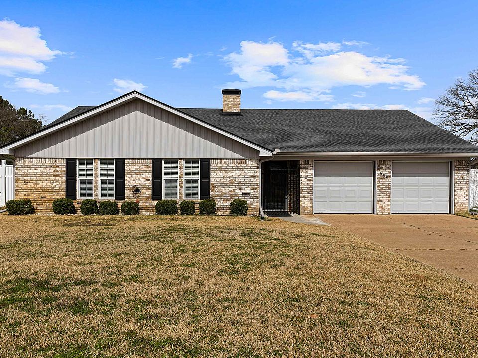 1st image of 599 Hidden Frst