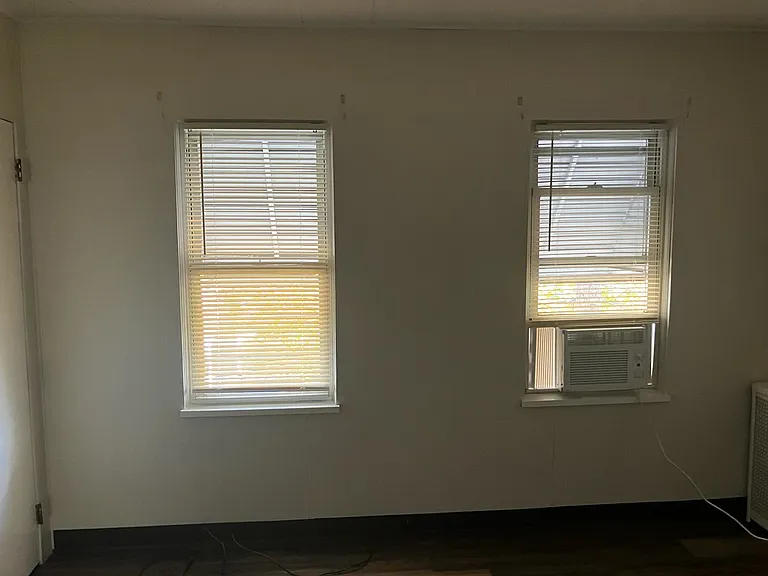 21 Hertz Ct — Photo 27