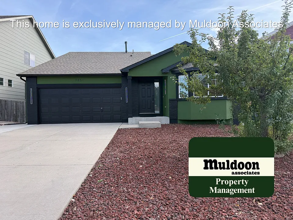 7851 Tennis Ln