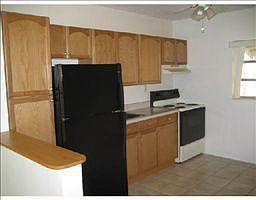 4th image of 680 NE 59th Ct