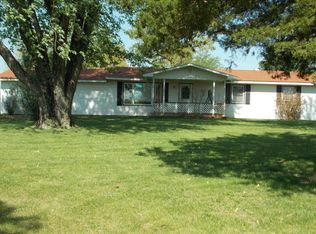 14296 Columbia Rd, Dixon, MO 65459