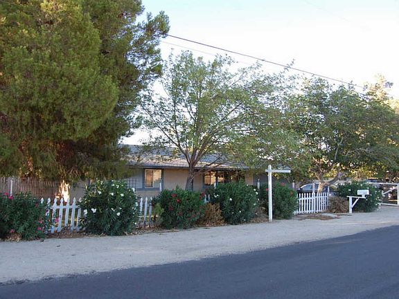 5th image of 9543 E Avenue T14