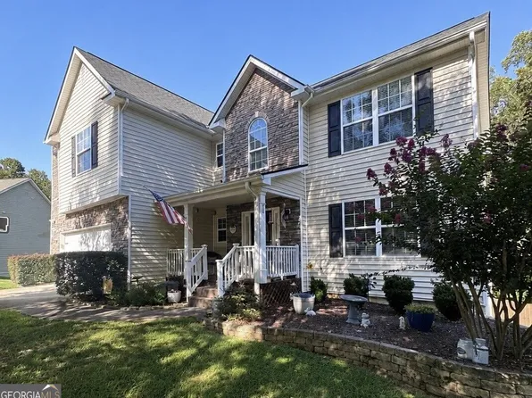 621 Wellington Ln, Monroe, GA 30655