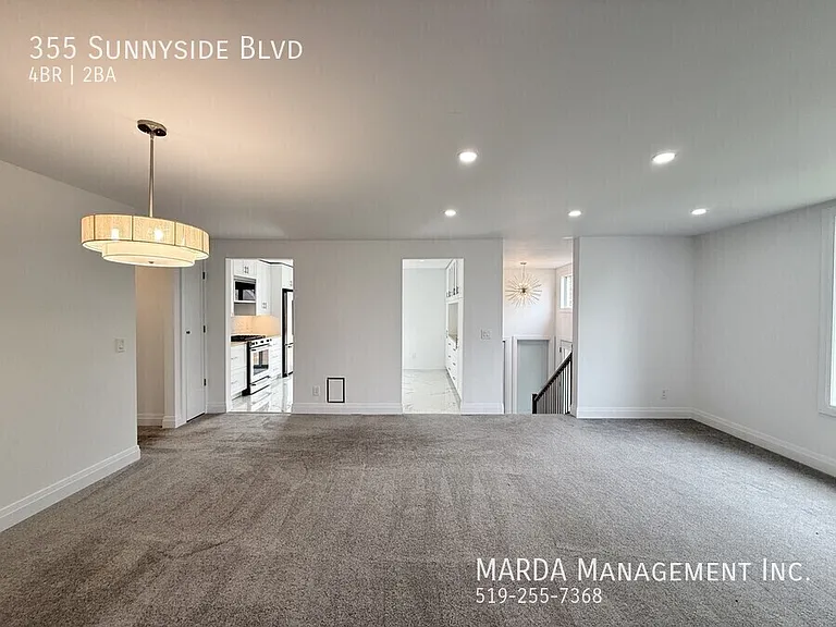 355 Sunnyside Blvd — Photo 6