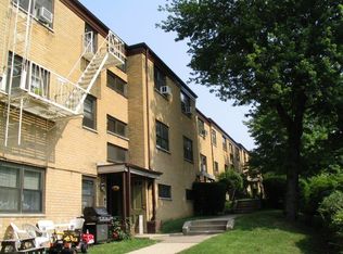 1260 River Rd APT 1, Edgewater, NJ 07020