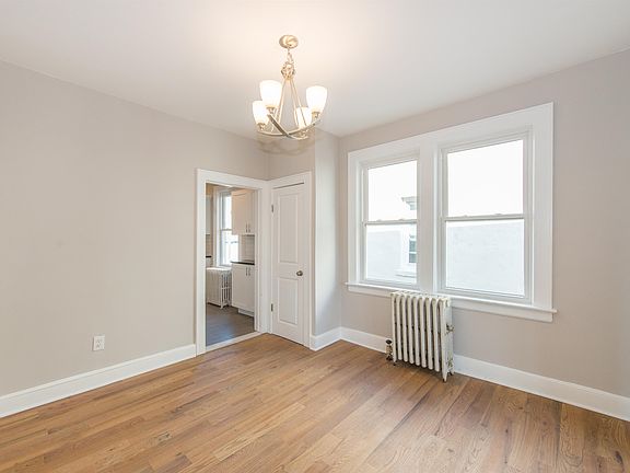 5th image of 99 Franklin St Floor 2