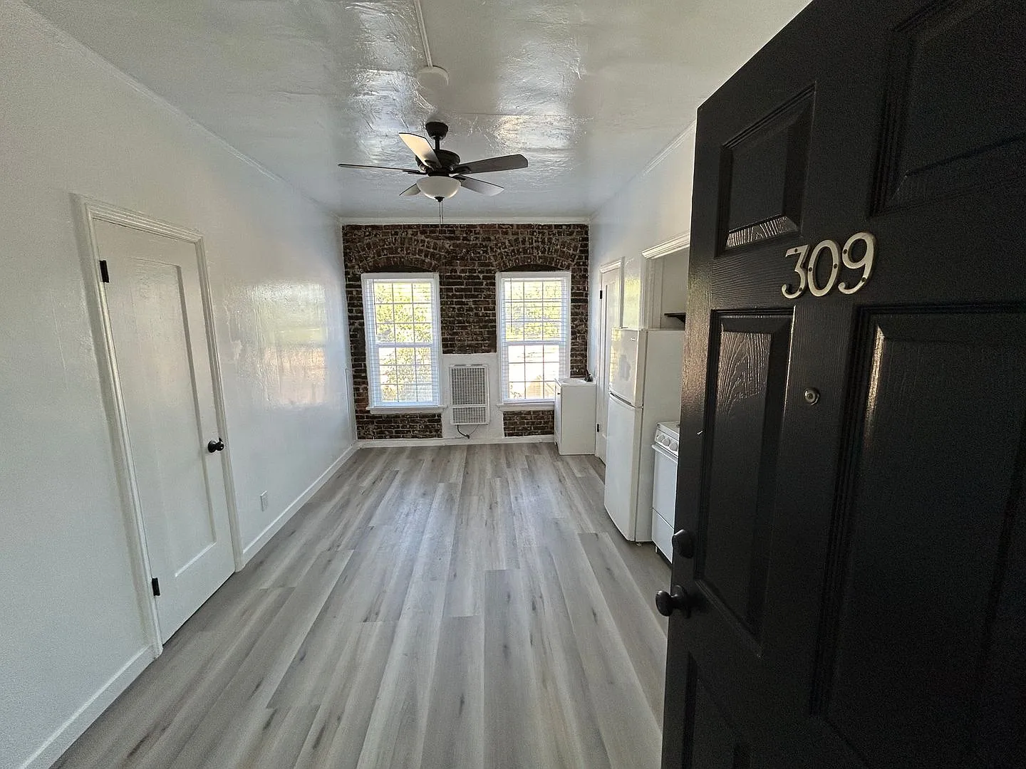 Toberman Apts. — Photo 1