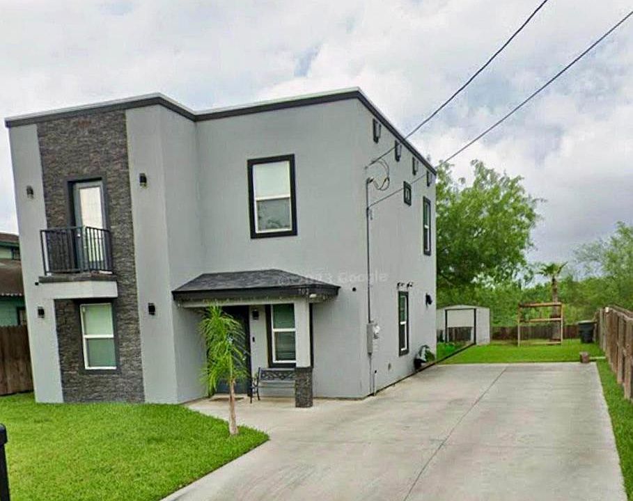 1st image of 702 S California St