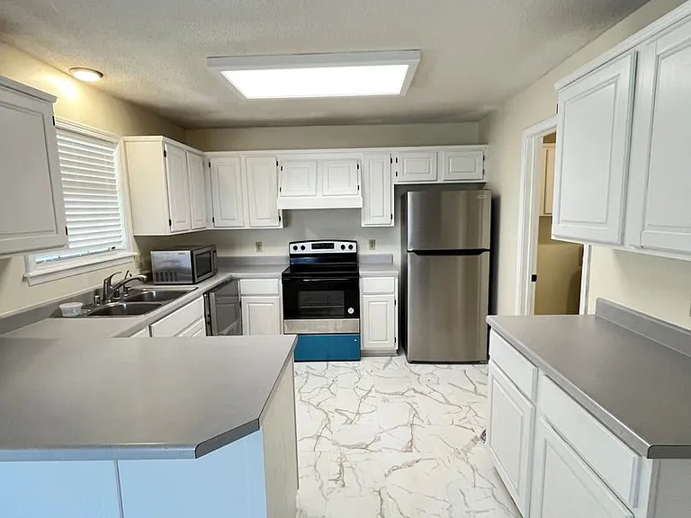 2498 W Jane Circle Dr — Photo 8