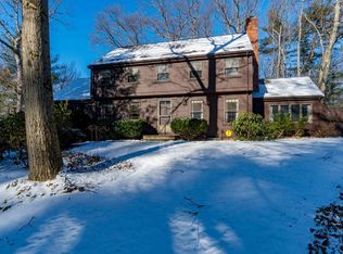 5 Windsong Ln, Winchester, MA 01890