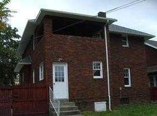 1516 Chestnut St, Coshocton, OH